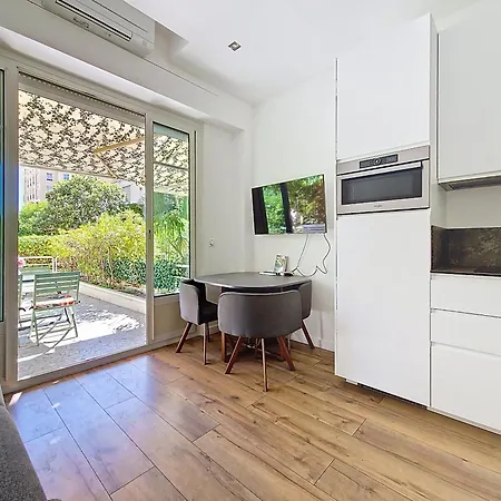 Nestor&jeeves - Manel - Terrasse Et Acces Direct Promenade Des Nice